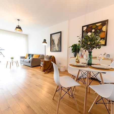 North Artistique - Aviatiei Apartment Bucharest Luaran gambar
