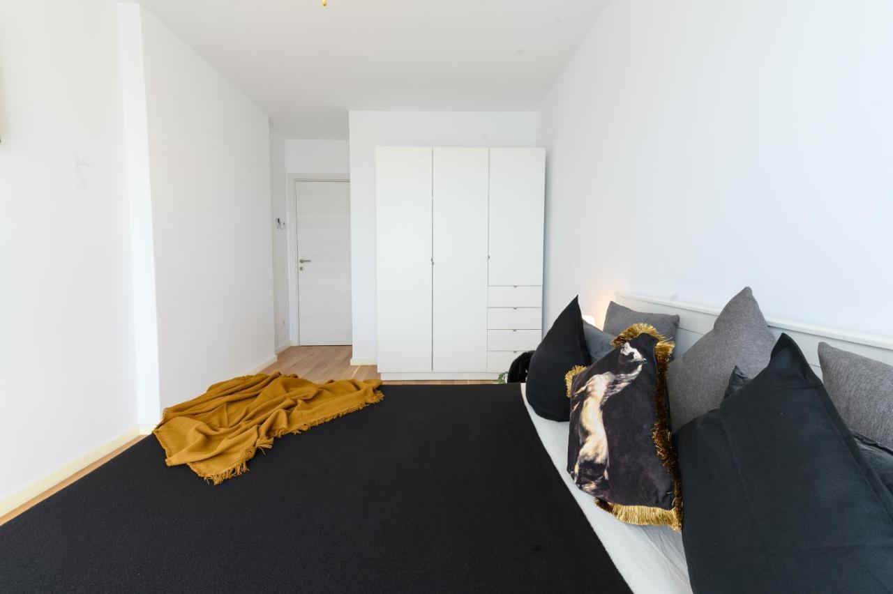 North Artistique - Aviatiei Apartment Bucharest Luaran gambar