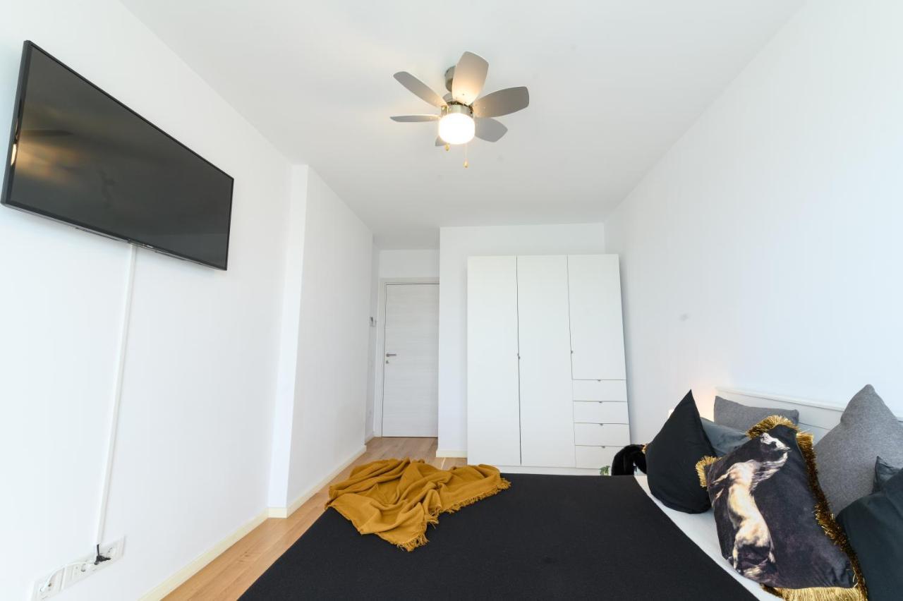 North Artistique - Aviatiei Apartment Bucharest Luaran gambar