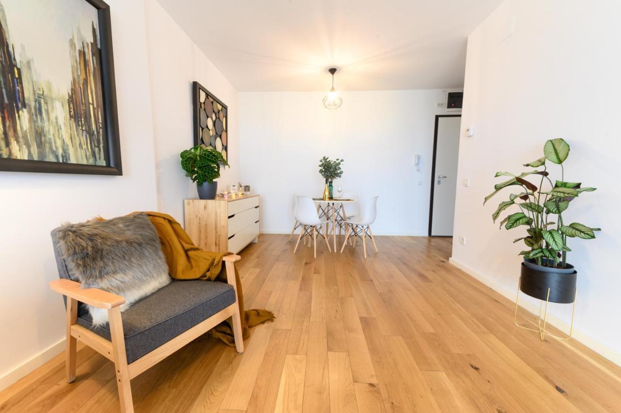North Artistique - Aviatiei Apartment Bucharest Luaran gambar