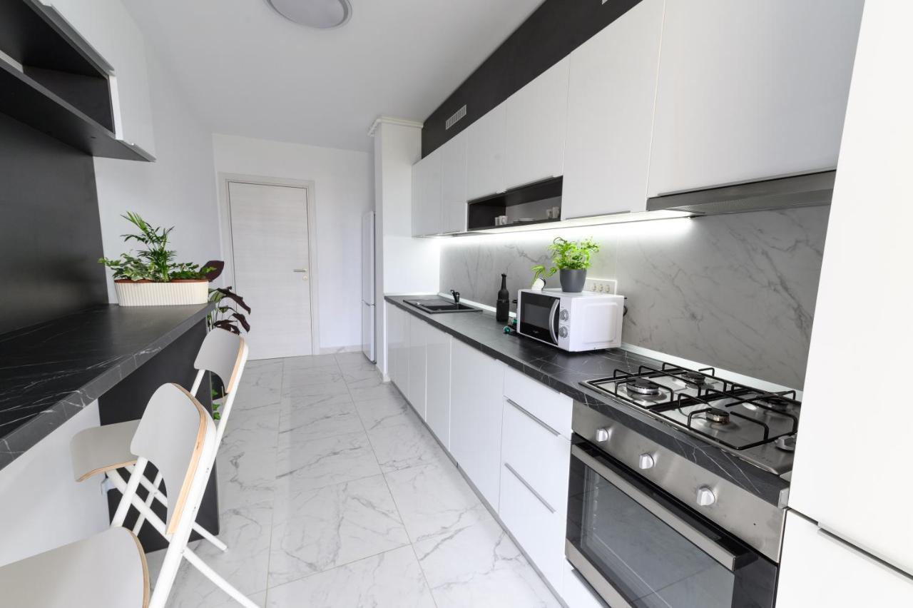 North Artistique - Aviatiei Apartment Bucharest Luaran gambar
