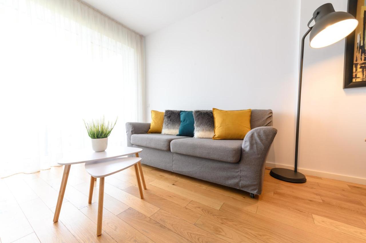 North Artistique - Aviatiei Apartment Bucharest Luaran gambar