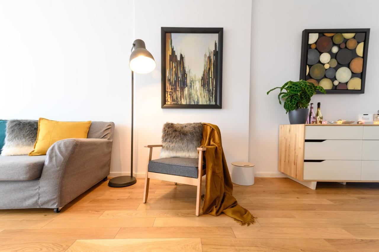 North Artistique - Aviatiei Apartment Bucharest Luaran gambar